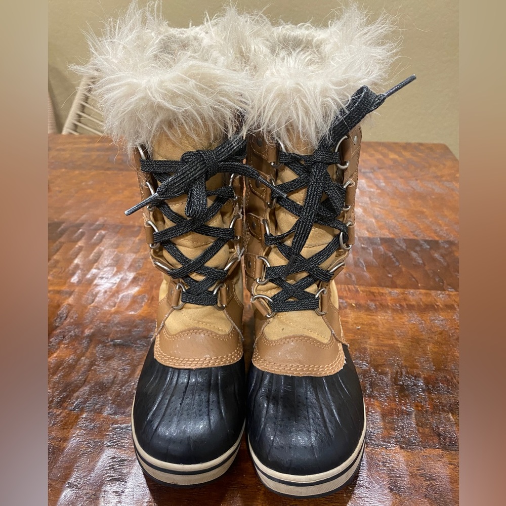 Sorel Winter/Waterproof Boot